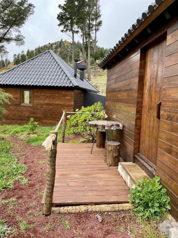 Mountain Eco Shelter 2 호텔 푼샬 외부 사진